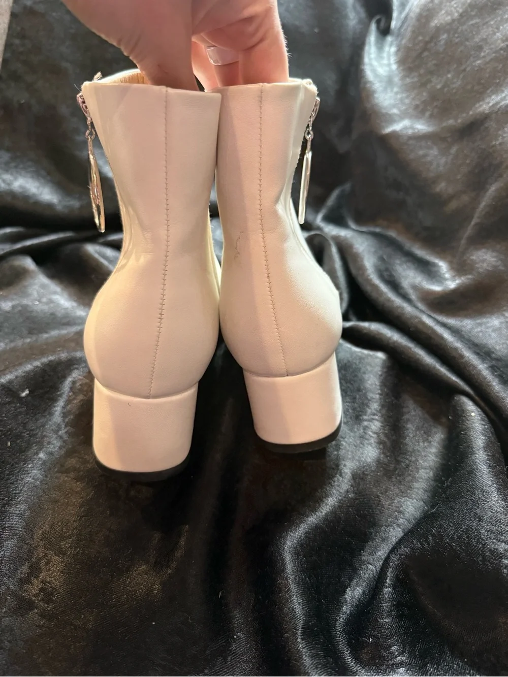 IDIFU White Side-Zip Ankle Booties with Ring Pull